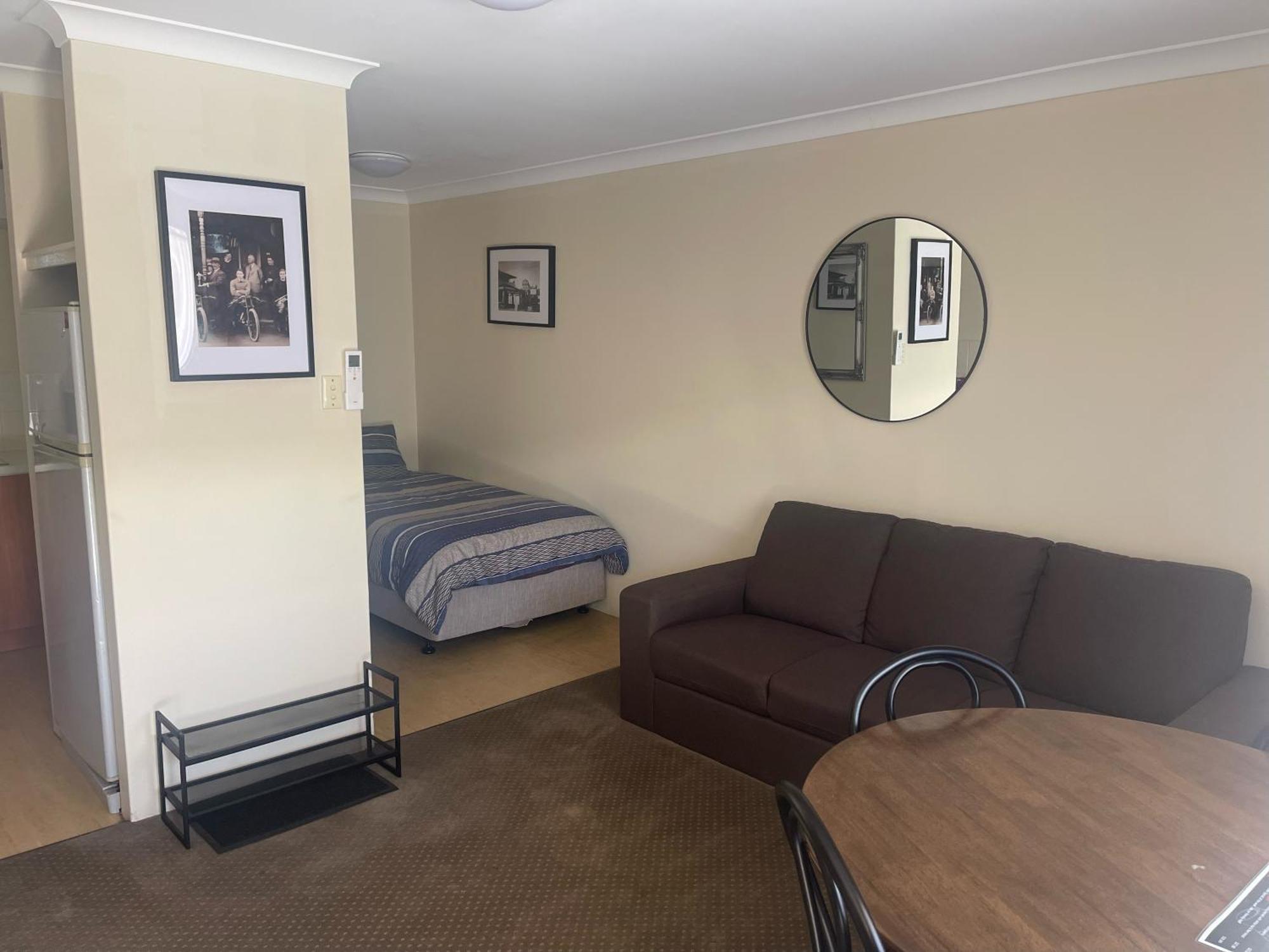 Albion Hotel Kalgoorlie Bagian luar foto