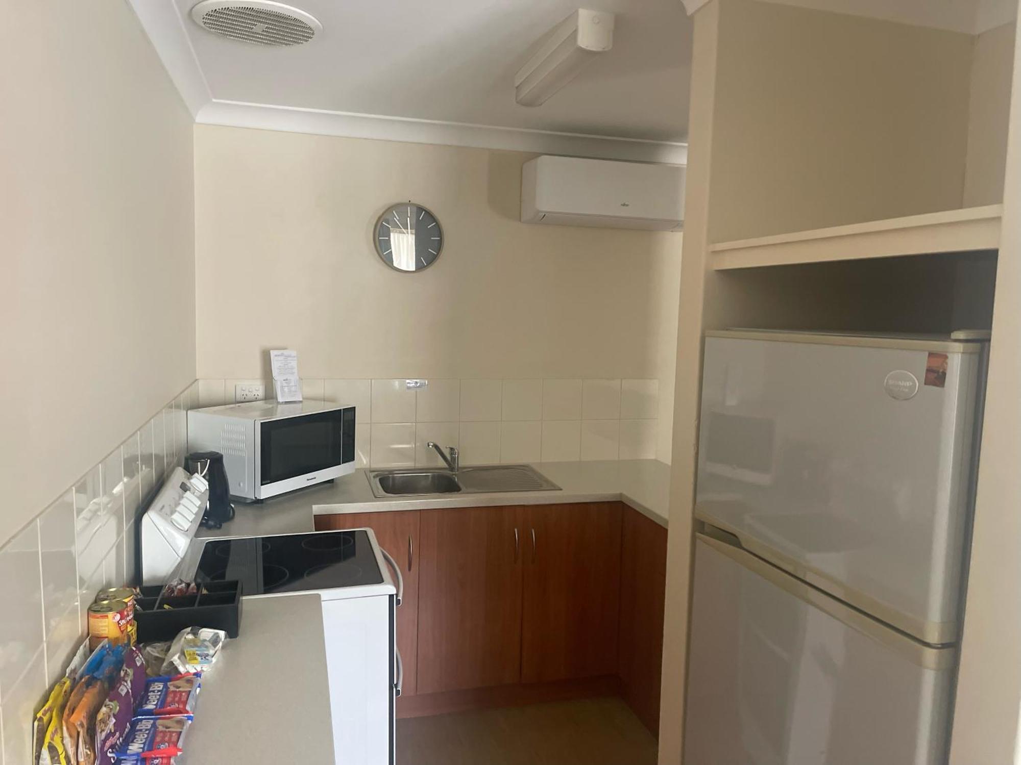 Albion Hotel Kalgoorlie Bagian luar foto